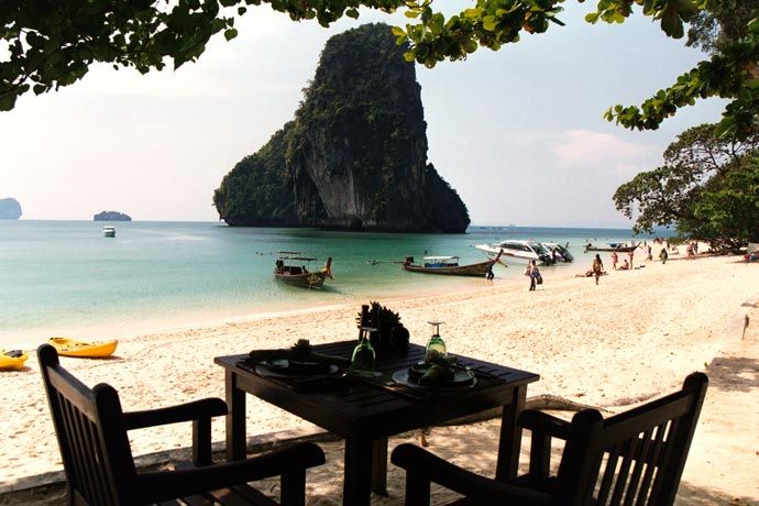 Top 10 Beautiful Restaurant in the world
